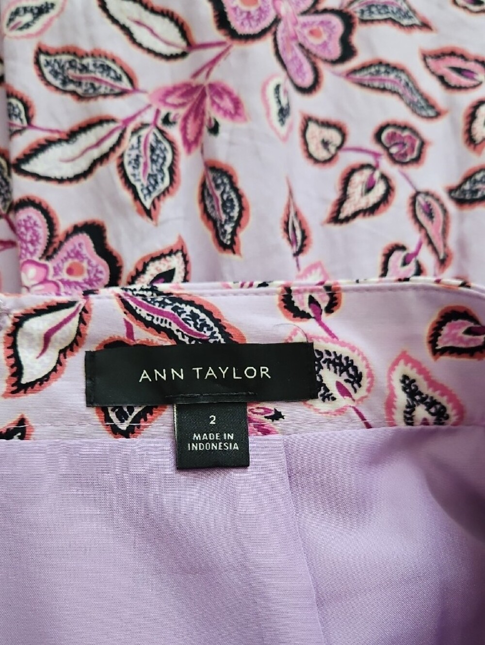 Ann Taylor Pink Floral Skirt, 2 - Picture 5 of 6